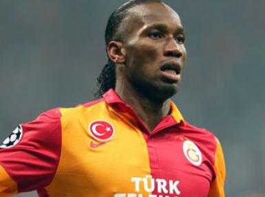 Derbi öncesi Drogba'ya forma jesti