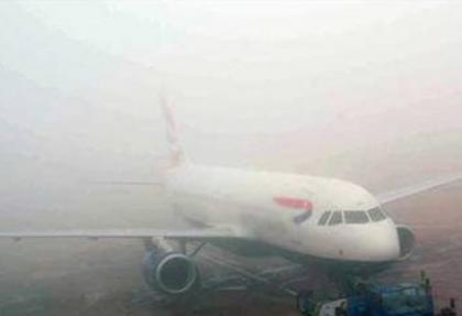 İzmir'de uçak seferleri iptal edildi