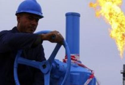 Irak petrol vanalarını kısmaya devam etti